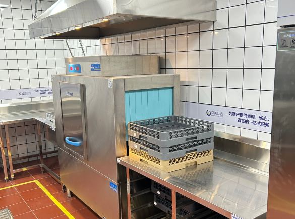 大型餐饮设备一站式采购:高效、节能,助力餐饮帝国崛起!