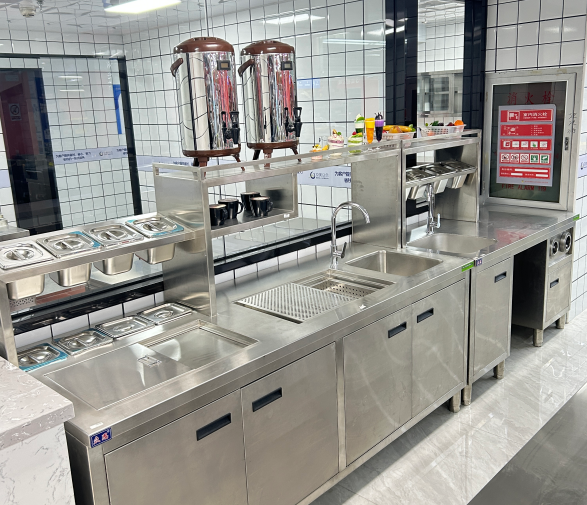 西餐自助、大型餐饮设备对比评测:哪款设备更适合你的店?